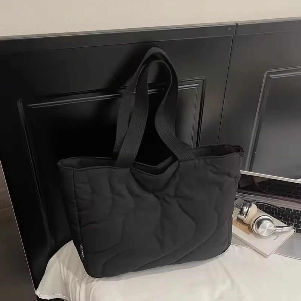 Women's 16" Laptop Tote Bag – Foldable Quilted Shoulder Bag