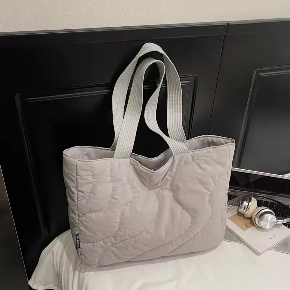 Women's 16" Laptop Tote Bag – Foldable Quilted Shoulder Bag