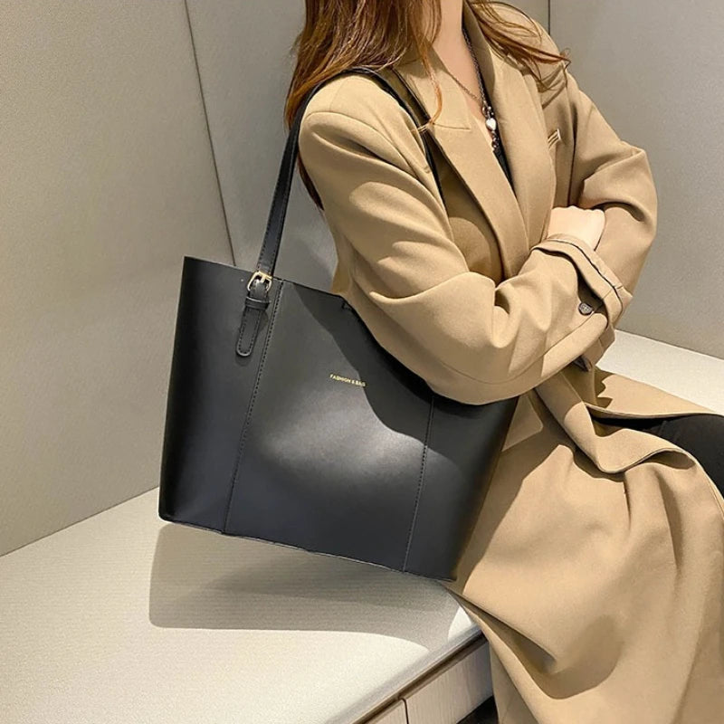 Women's Minimalist Gold-Hardware Tote Bag – Detachable-Pouch Work Handbag